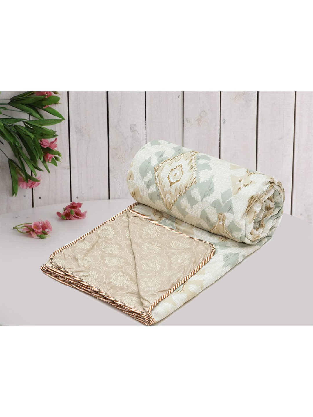 

RRC White & Blue Ethnic Motifs Microfiber AC Room 120 GSM Reversible Single Bed Dohar