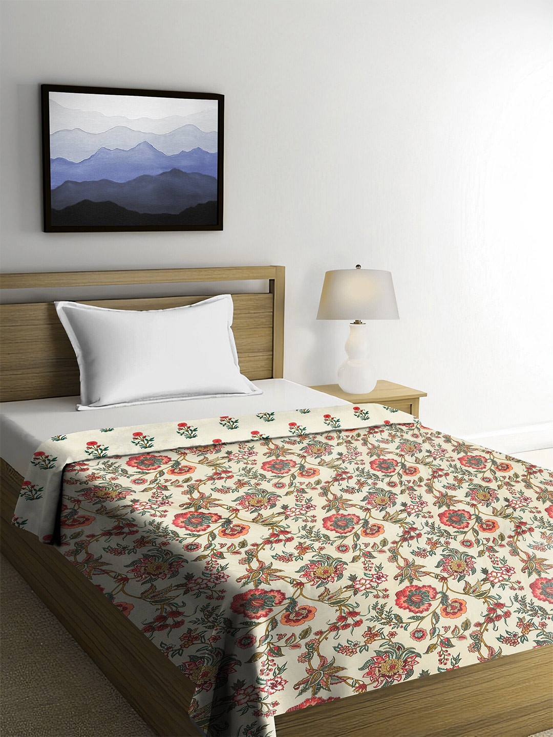 

RRC White Floral Microfiber Cotton Lightweight AC Room 120 GSM Reversible Single Bed Dohar