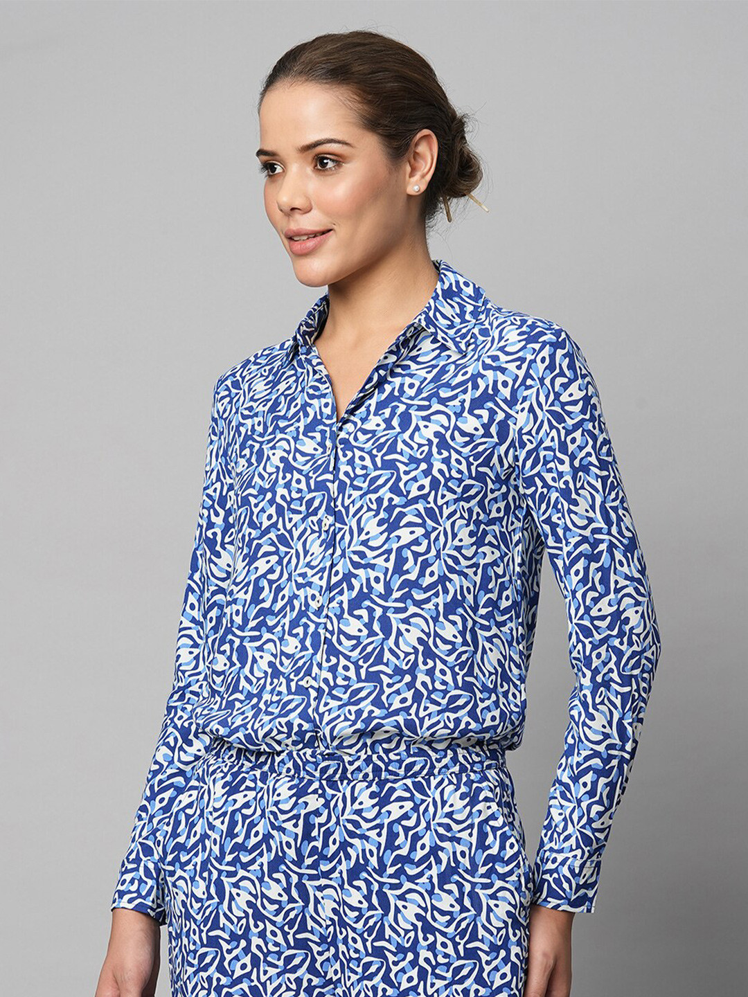 

Chemistry Floral Printed Long Sleeves Casual Shirt, Blue