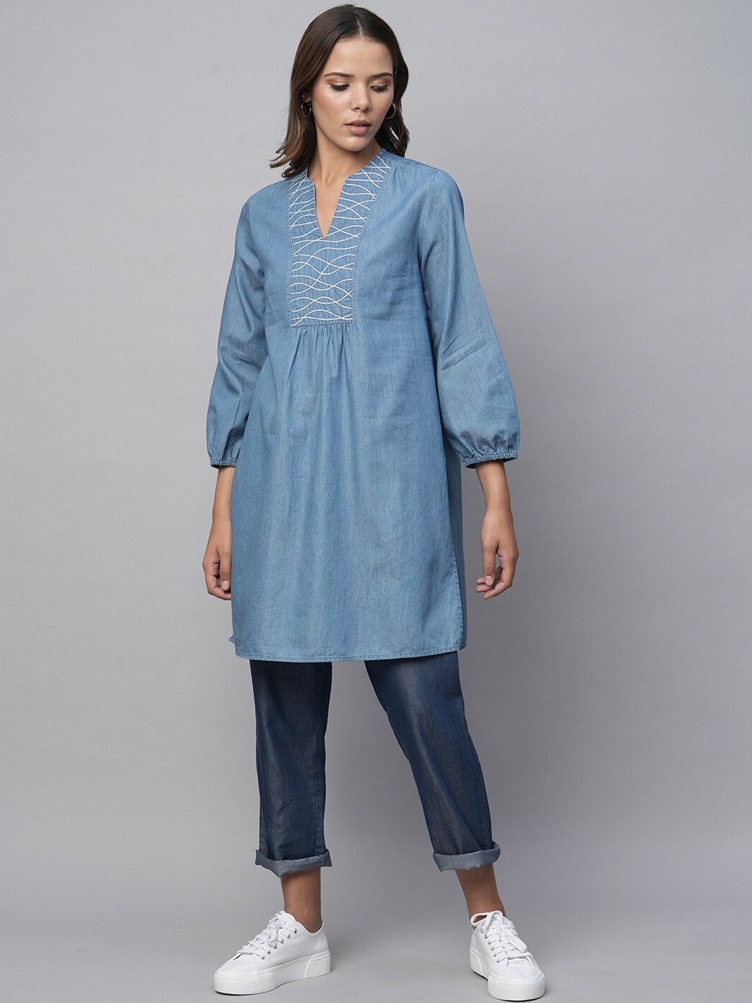 

Modern Indian by CHEMISTRY Abstract Embroidered Puff Sleeves Pure Cotton A-Line Kurta, Blue