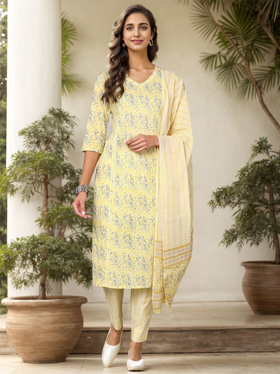 

AHIKA Floral Printed V-Neck Pure Cotton Straight Kurta With Trousers & Dupatta, Yellow