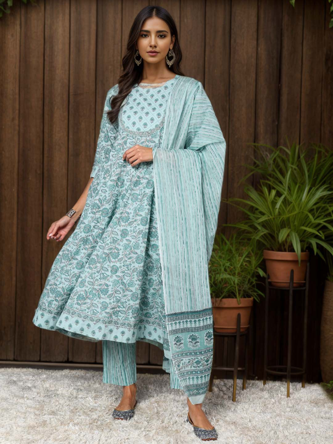 

AHIKA Floral Printed Gotta Patti Pure Cotton Kurta With Trousers & Dupatta, Sea green