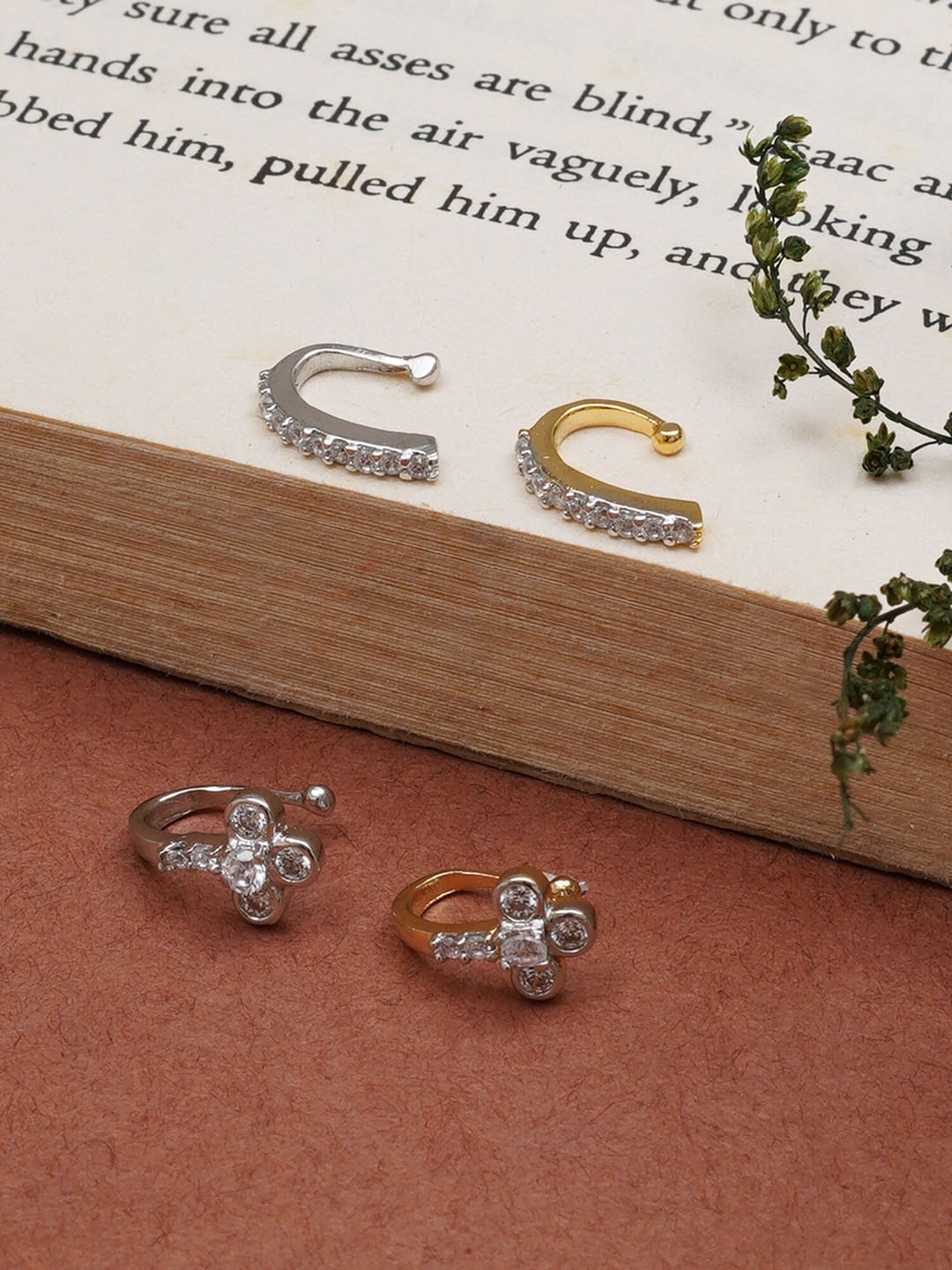 

Mali Fionna Set of 4 Gold Plated Stud Nosepin
