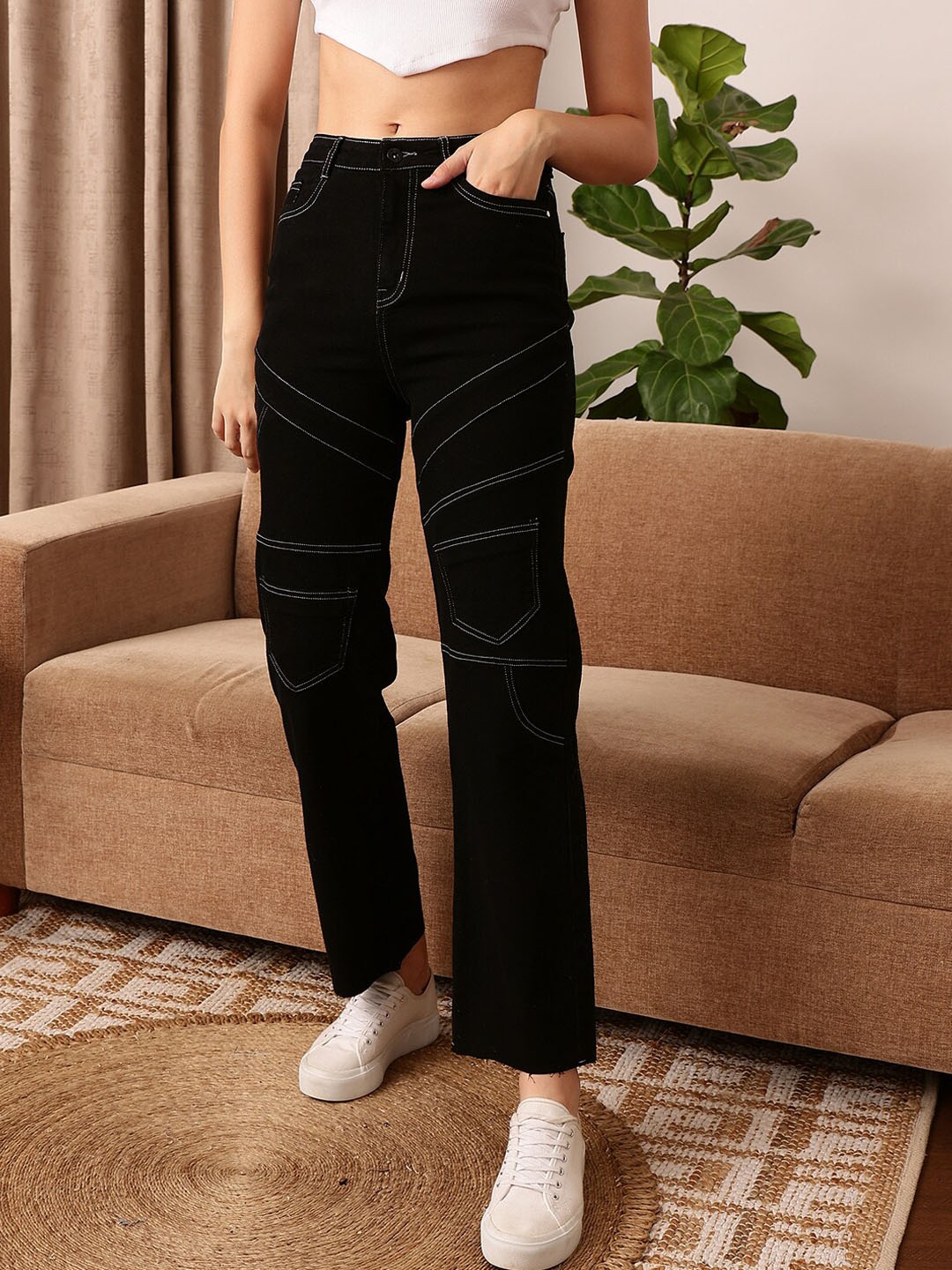 

STREET 9 Women Comfort Clean Look Jeans, Black