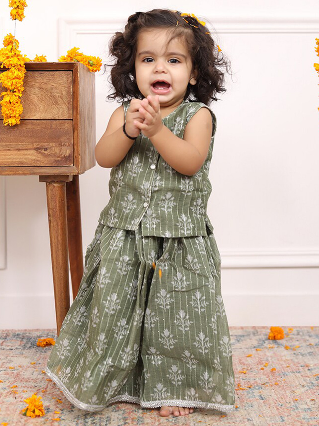 

Biglilpeople Infant Girls Printed Cotton Ready to Wear Lehenga Choli, Green