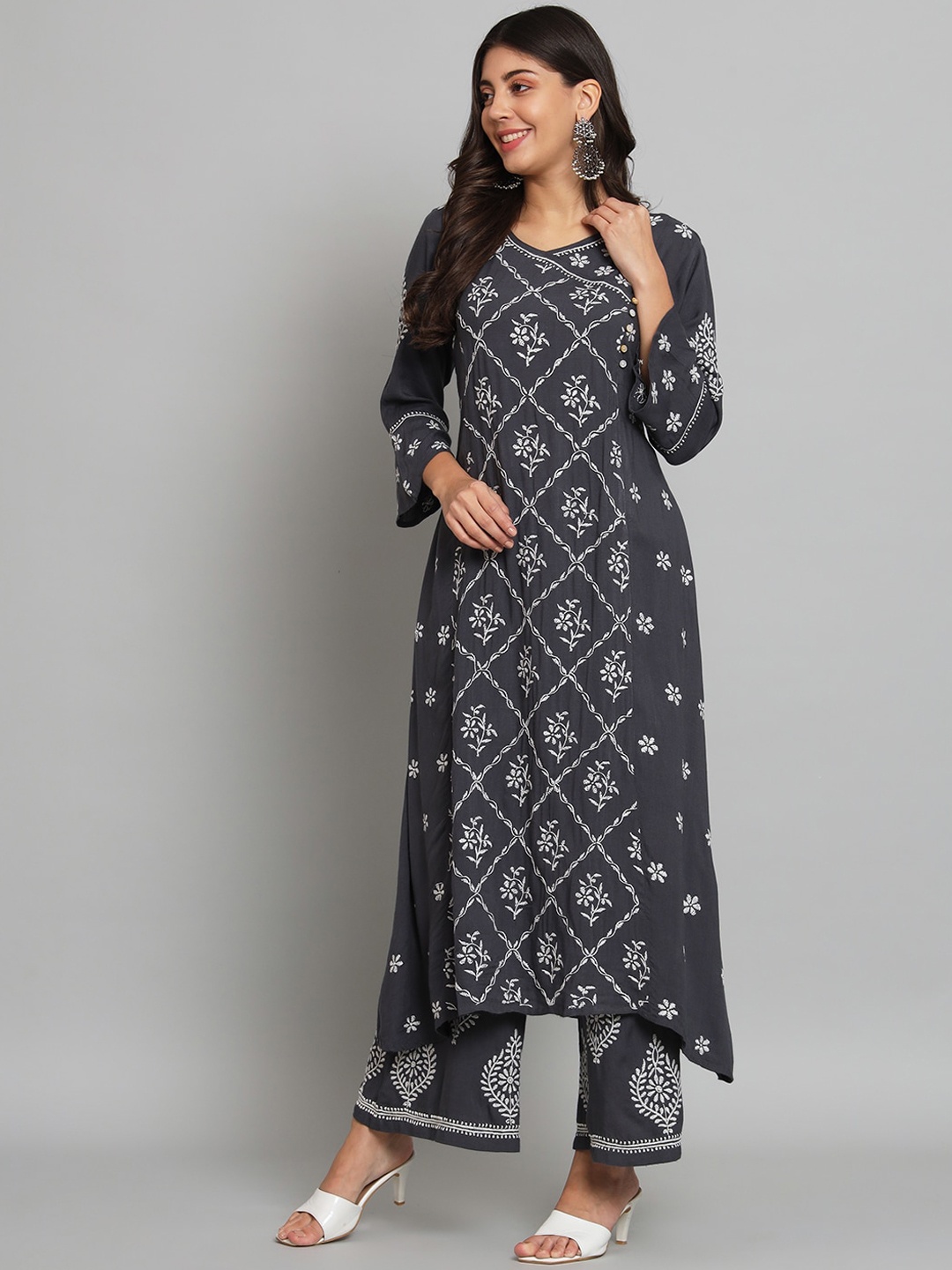 

akheri Women Ethnic Motifs Embroidered Angrakha Chikankari Kurta With Palazzos, Grey