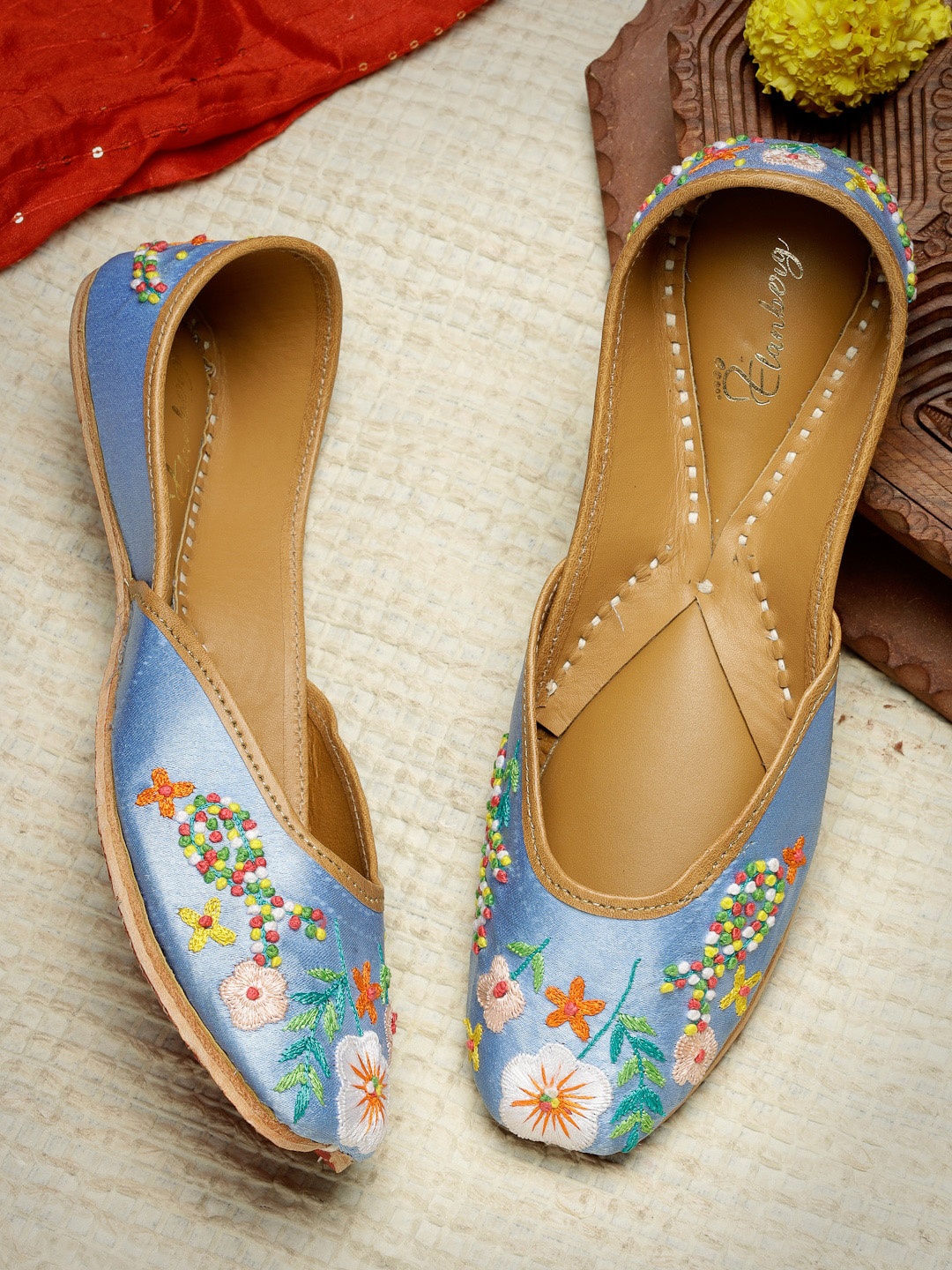 

ELANBERG Ethnic Embellished Square Toe Mojaris, Blue