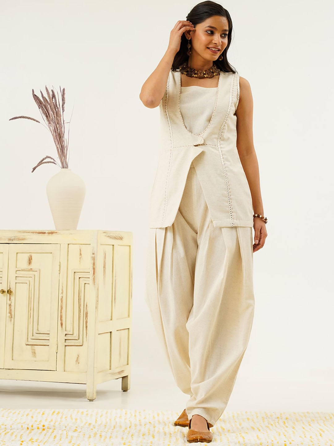 

indy Raaga Pure Cotton Top & Dhoti Pants With Jacket, Off white