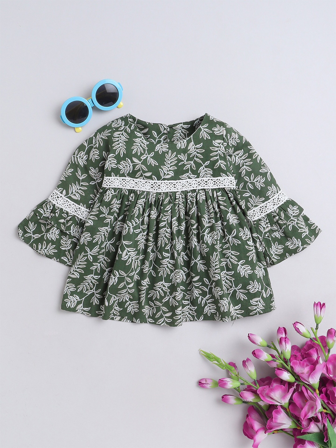 

MANET Girls Floral Printed Bell Sleeve Cotton Empire Dress, Green