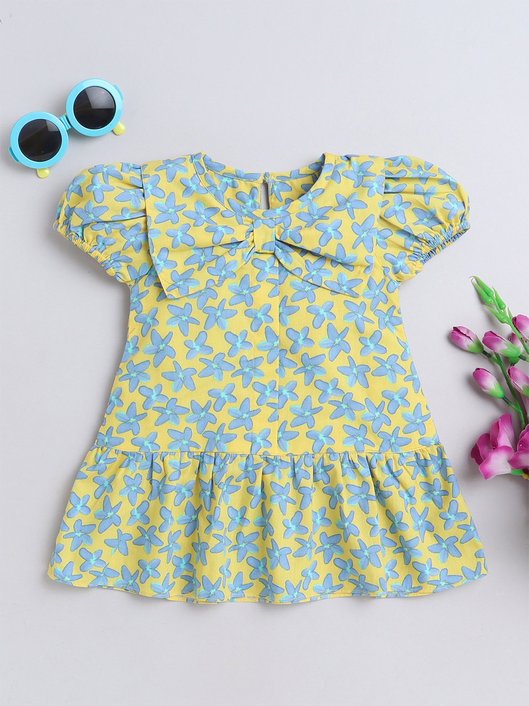 

MANET Girls Floral Printed Above the Keyboard Collar Neck Puff Sleeve Drop-Waist Dress, Yellow