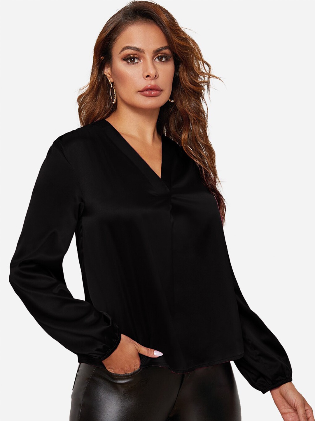 

angloindu V-Neck Satin Top, Black