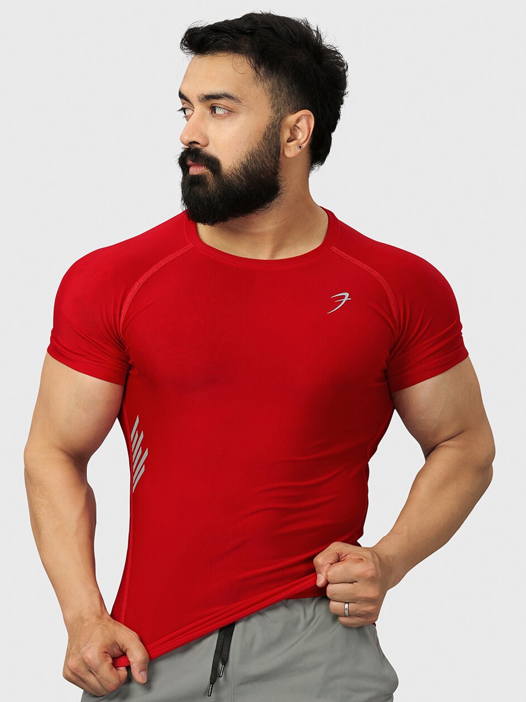 

FUAARK Round Neck Short Sleeves Moisture Wicking Compression Sports T-shirt, Red