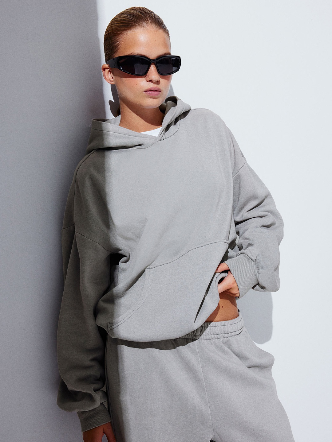 

H&M Oversized Washed-Look Hoodie, Grey