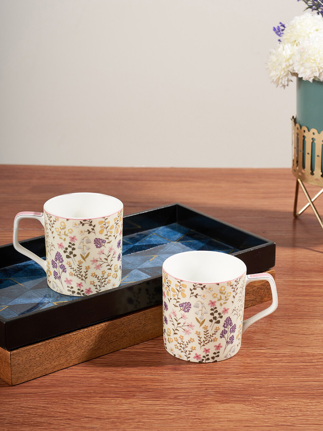 

Living scapes by Pantaloons White & Purple 2 Pieces Printed Bone China Glossy Mugs 300 ml