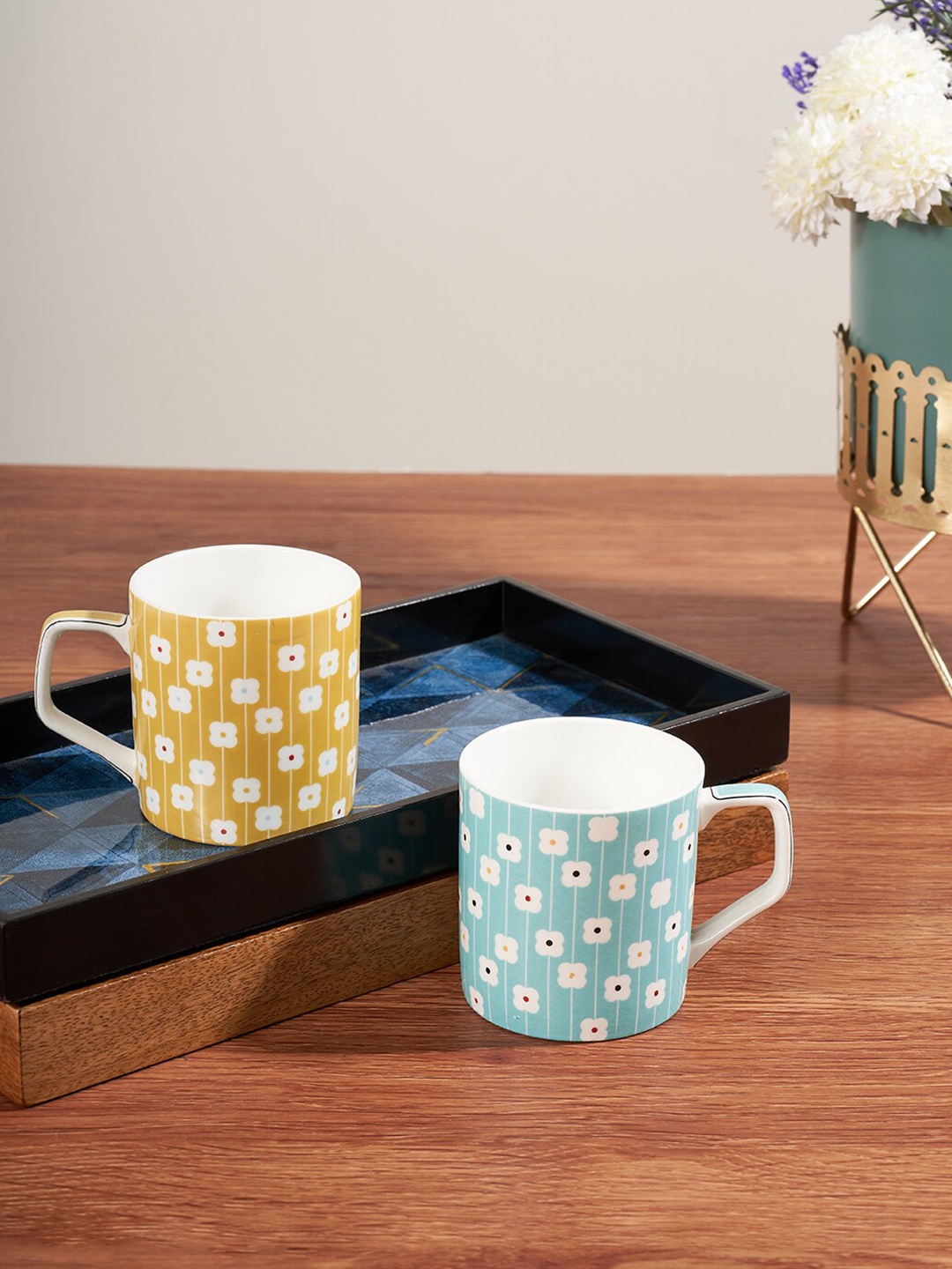 

Living scapes by Pantaloons Teal & White 2 Pieces Printed Bone China Glossy Cups