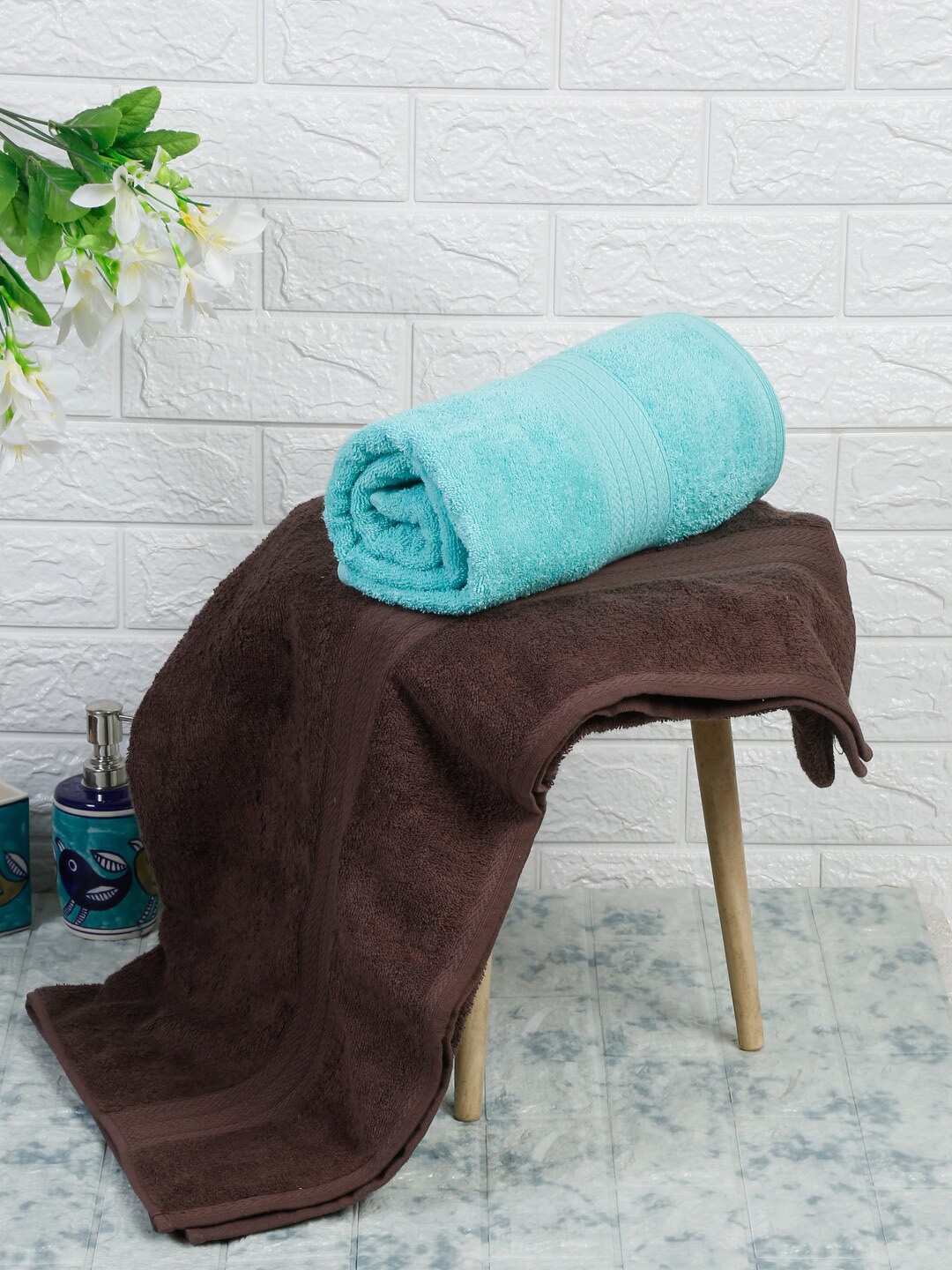 

Naksh Brown & Blue 2-Pieces Super Absorbent 450 GSM Bath Towels