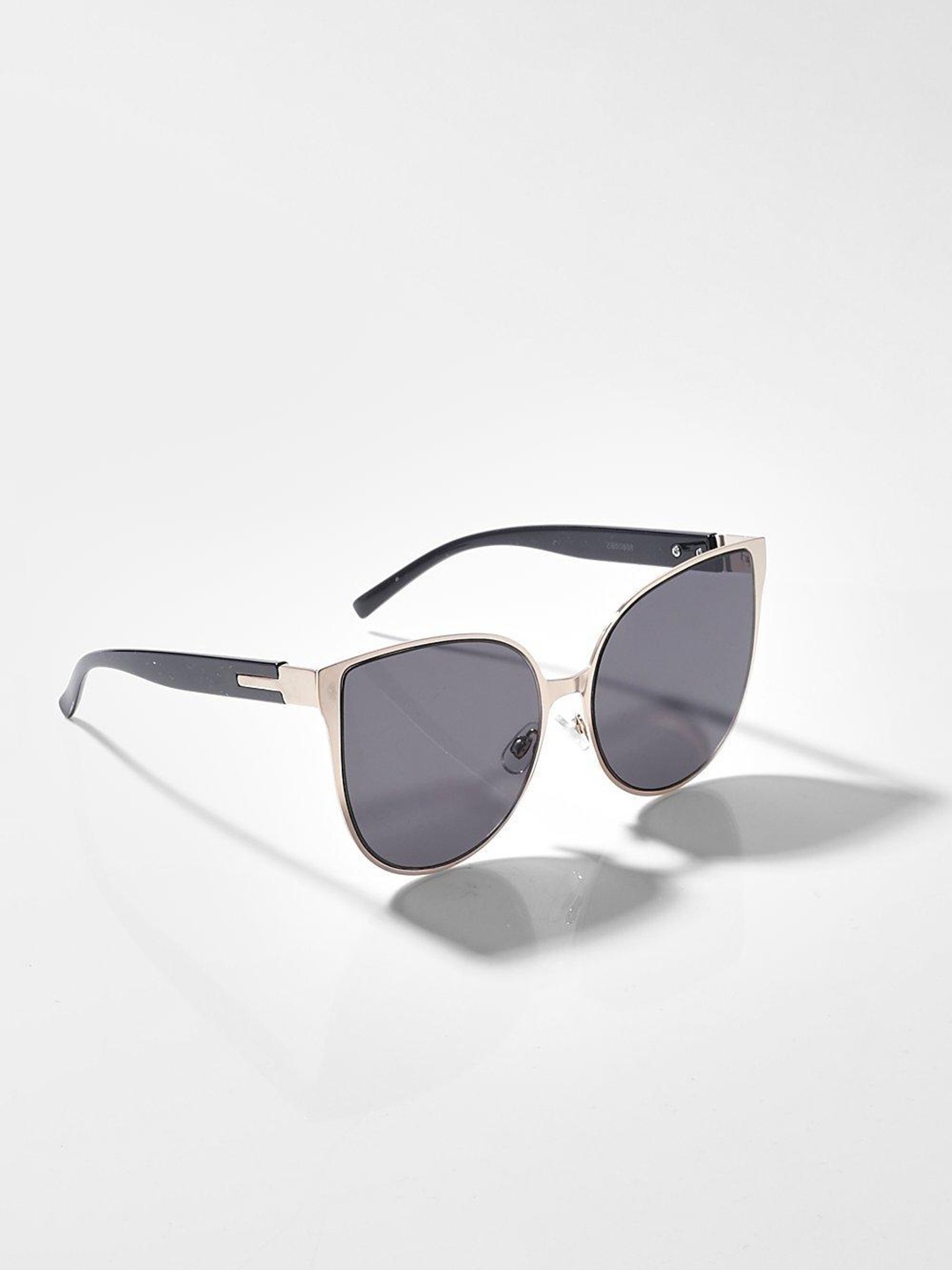 

Boohoo Women Cateye Sunglasses with UV Protected Lens, Black