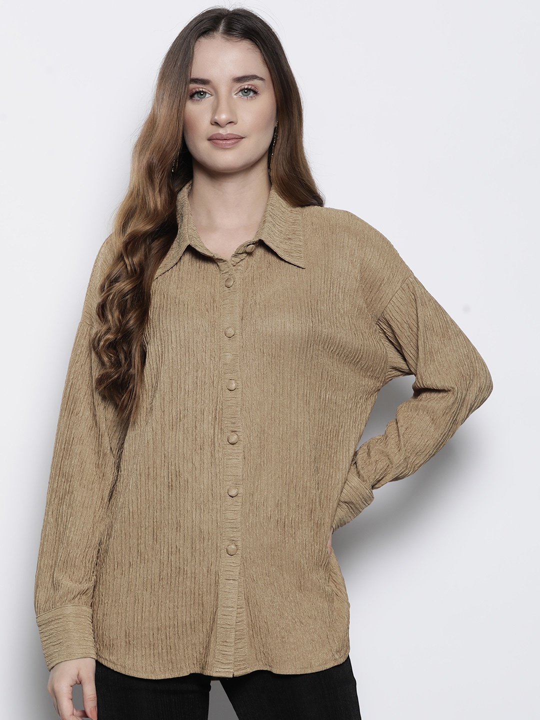 

Boohoo Solid Crinkled Relaxed Fit Shirt, Brown