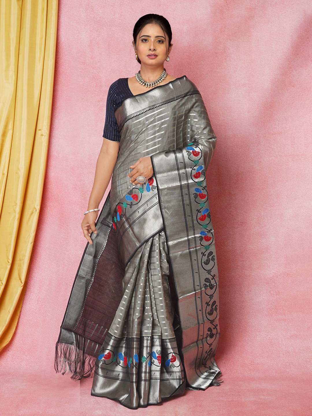 

Unnati Silks Woven Design Zari Kanjeevaram Saree, Grey
