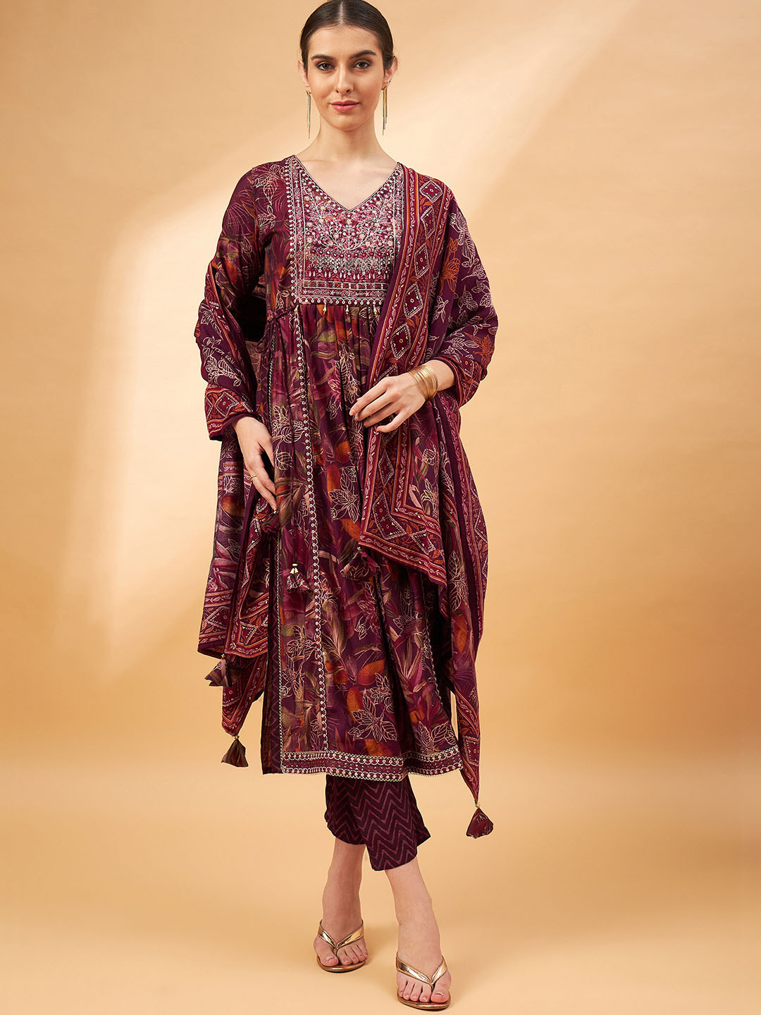 

all about you Floral Printed Pleated Kurta with Trousers & Dupatta, Burgundy