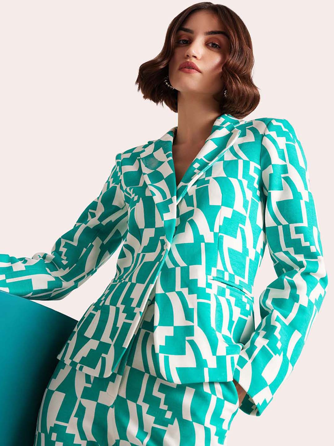 

Muvazo Printed Cotton Single-Breasted Blazer, Green