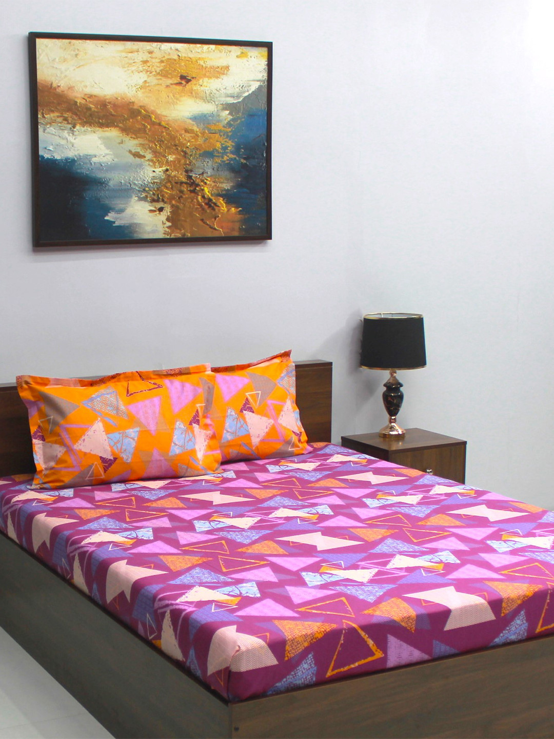 

BOMBAY DYEING Purple & Yellow Geometric Cotton 104 TC Queen Bedsheet with 2 Pillow Covers
