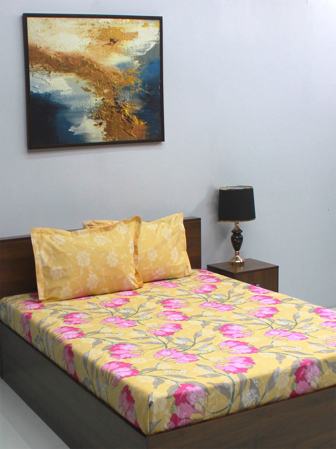 

BOMBAY DYEING Glory Yellow & Pink Floral Cotton 104 TC Queen Bedsheet with 2 Pillow Covers
