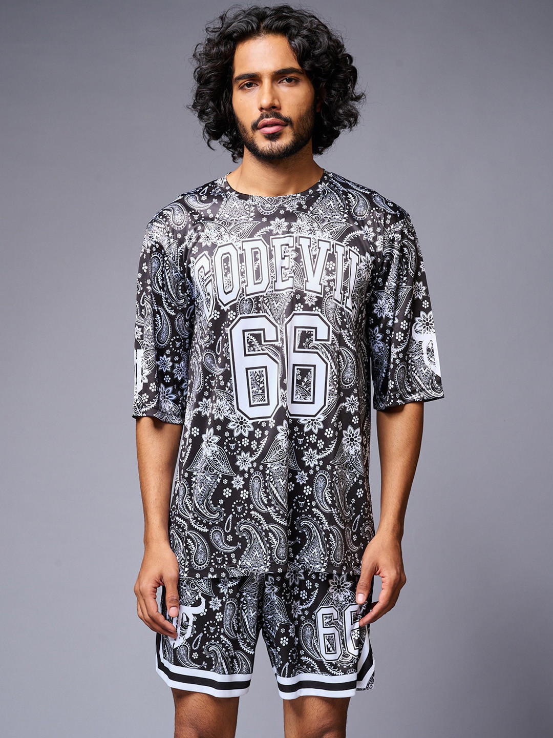 

GO DEVIL Printed Tshirt With Shorts, Black