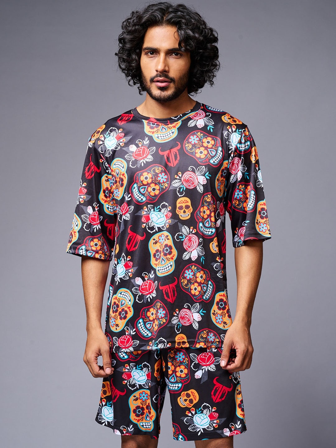 

GO DEVIL Graphic Printed Round Neck T-Shirt With Shorts, Red
