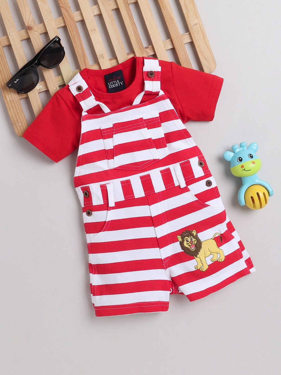 

Little County Boys Striped With Lion Embroidered Patch Pure Cotton Dungaree With T-shirt, Red