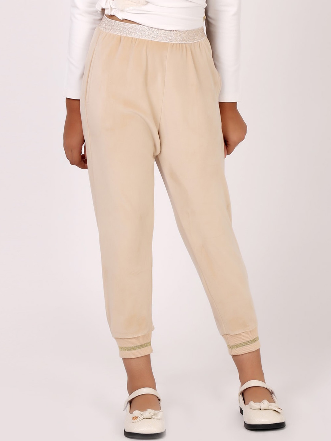 

One Friday Girls Classic Mid Rise Joggers, Beige