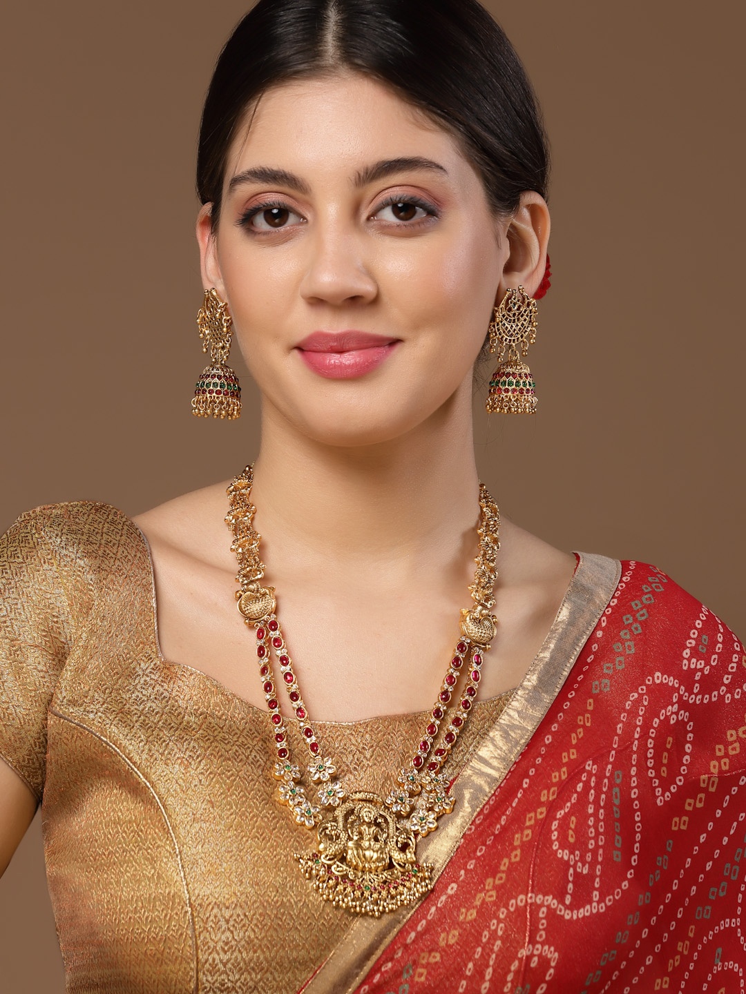 

PANASH Gold-Plated Kundan-Studded Jewellery Set