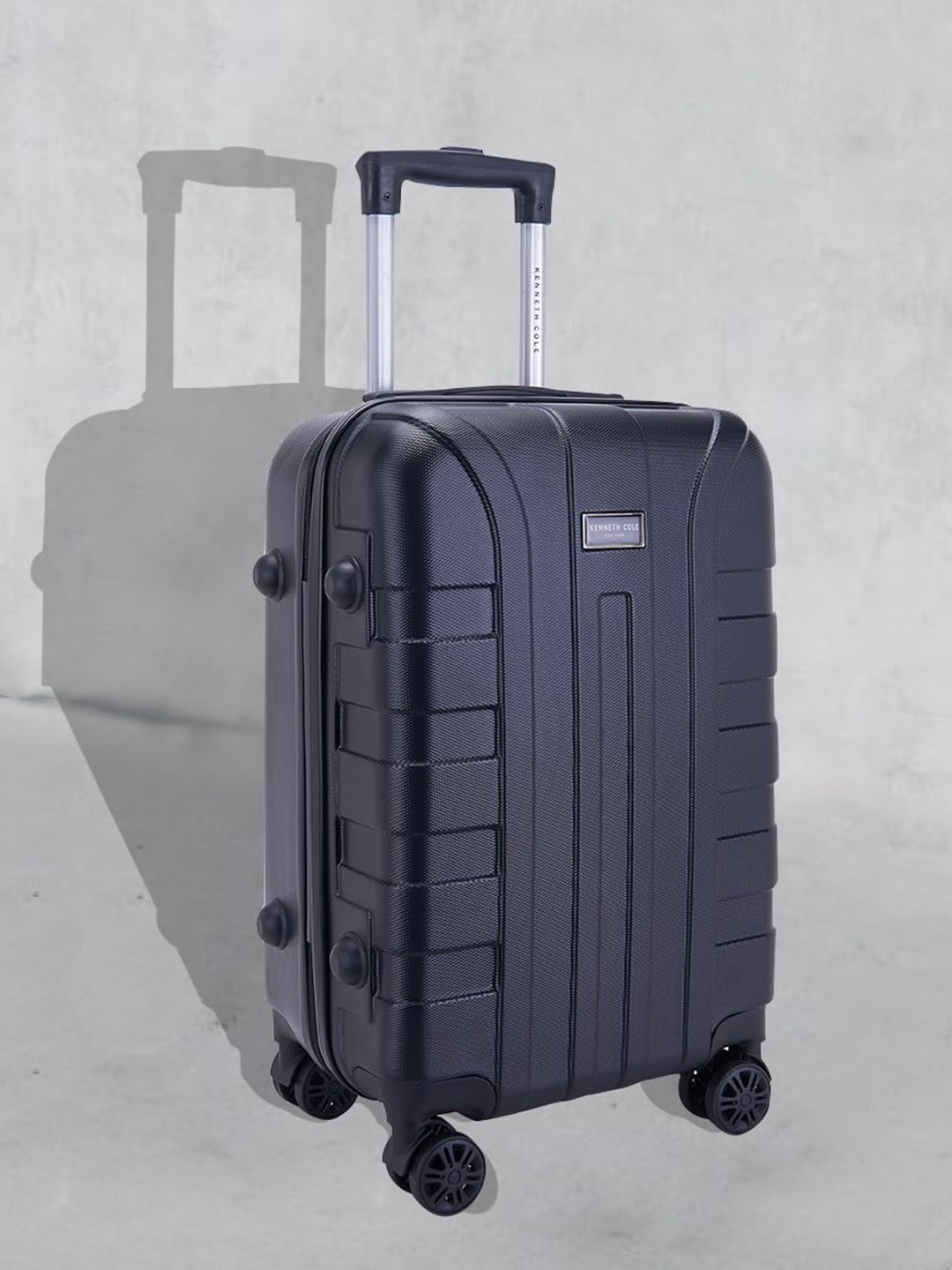 

Kenneth Cole Hard-Sided Cabin Trolley Suitcase 50 Litres, Black