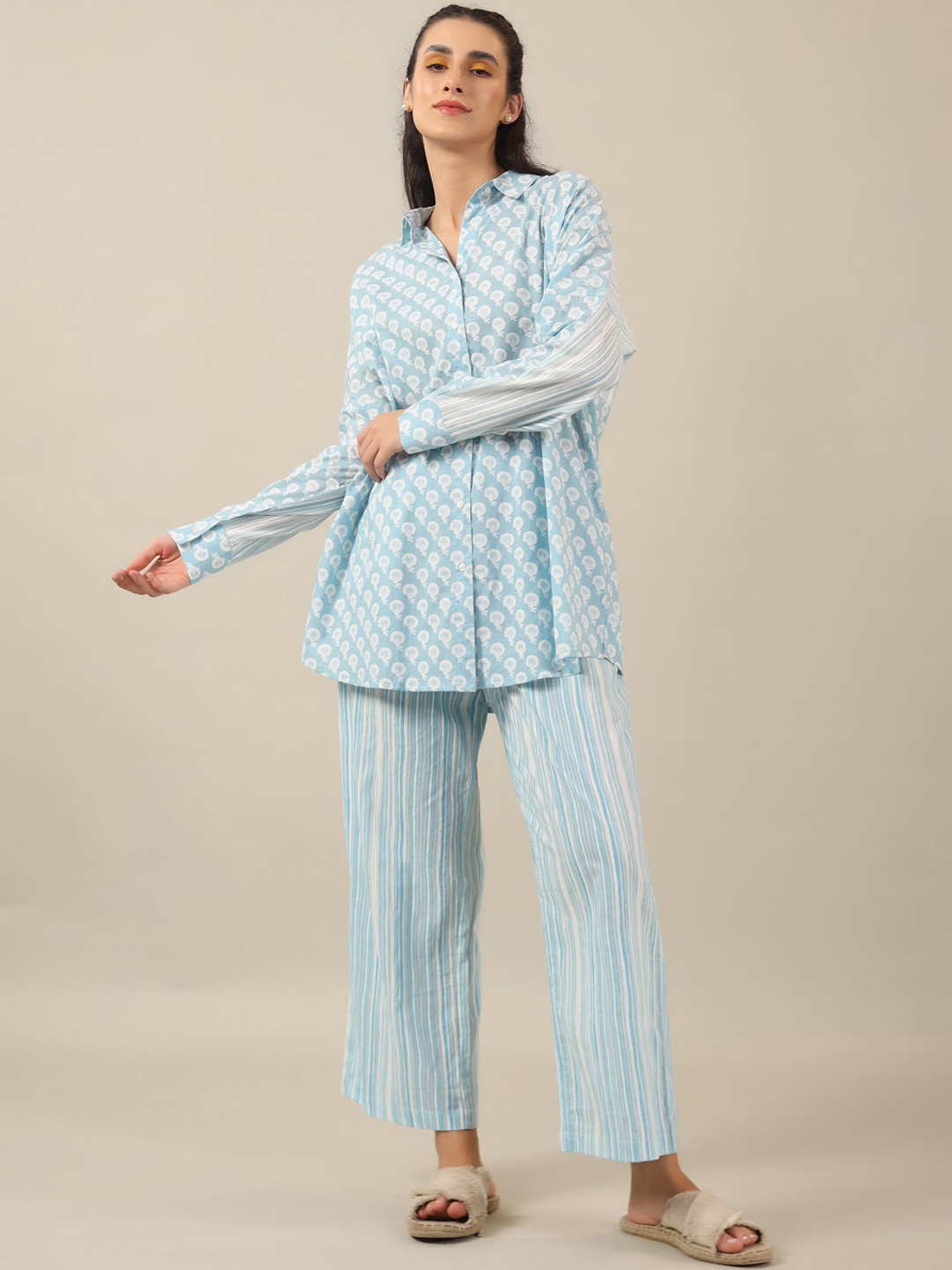 

SANSKRUTIHOMES Floral Printed Pure Cotton Night suits, Blue