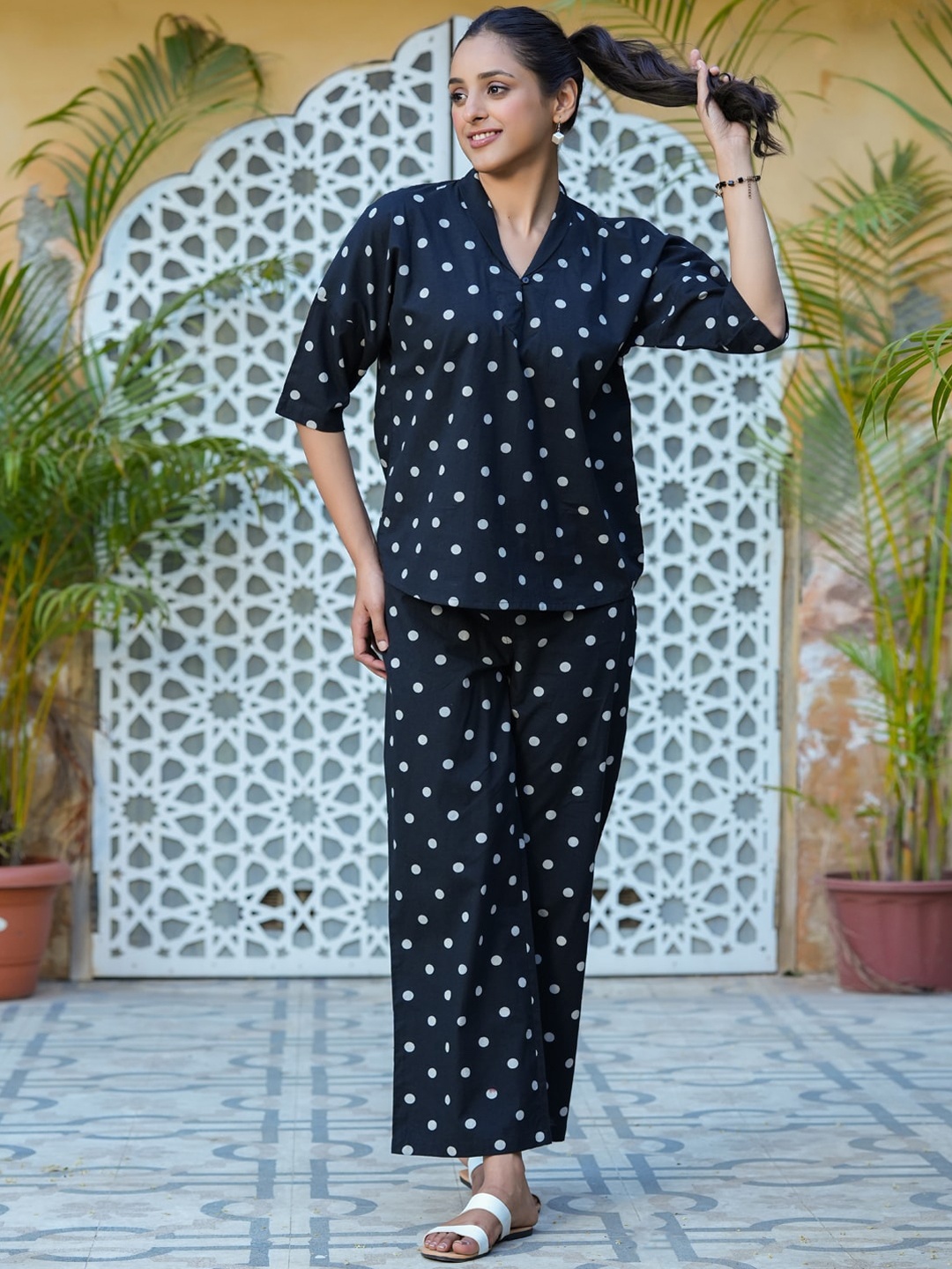 

SANSKRUTIHOMES Printed Pure Cotton Top With Trousers, Black