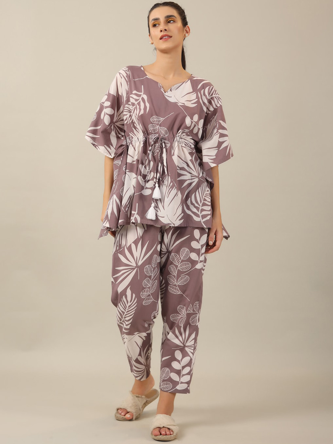

SANSKRUTIHOMES Printed V-Neck Pure Cotton Kaftan Top With Pyjama, Lavender