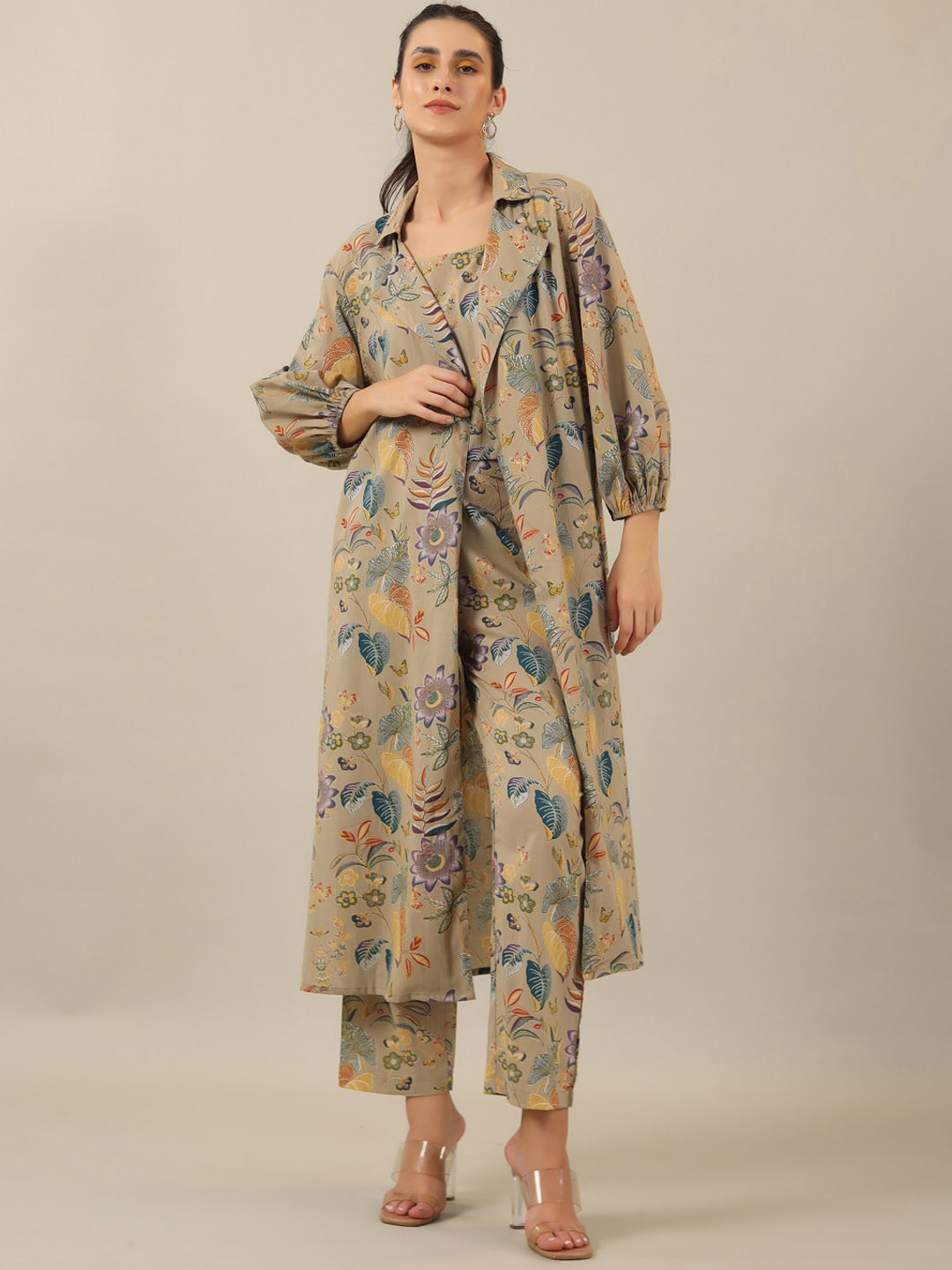 

SANSKRUTIHOMES Printed Round Neck Pure Cotton Top & Trouser With Jacket, Beige