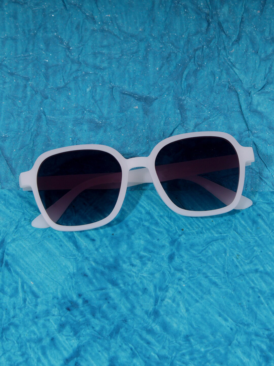 

DukieKooky Unisex Kids Lens & Square Sunglasses With UV Protected Lens DKSG411K, Black