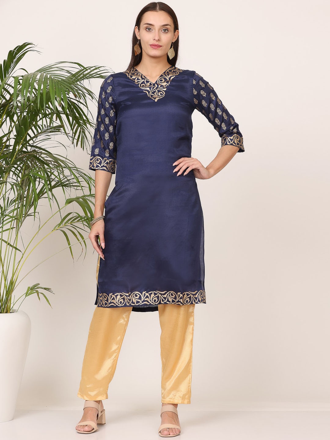 

KAANCHIE NANGGIA Ethnic Motif Printed Regular Kurta With Trousers, Navy blue