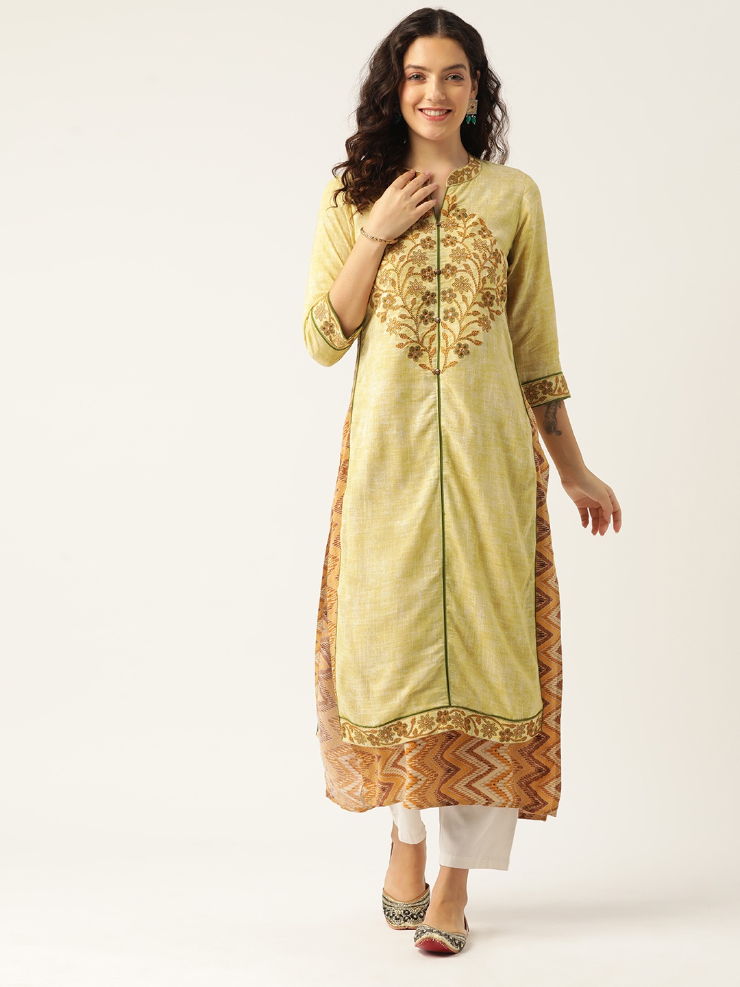 

Rue Collection Women Floral Embroidered Mirror Work Kurta, Yellow