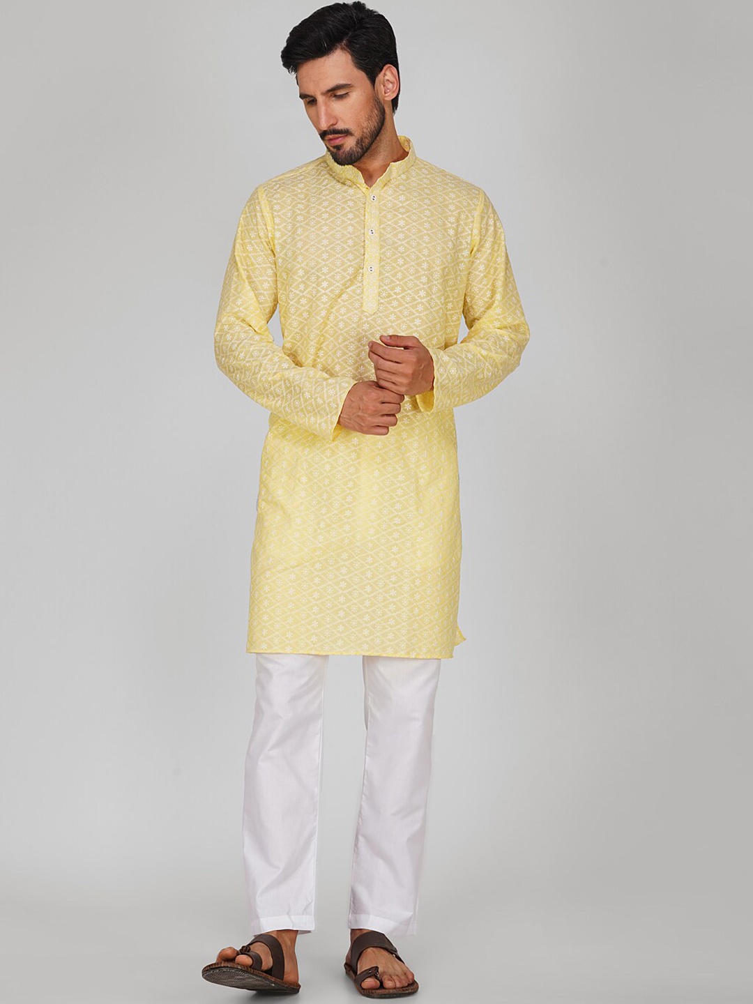 

Vastraa Fusion Ethnic Motifs Embroidered Chikankari Pure Cotton Straight Kurta, Yellow