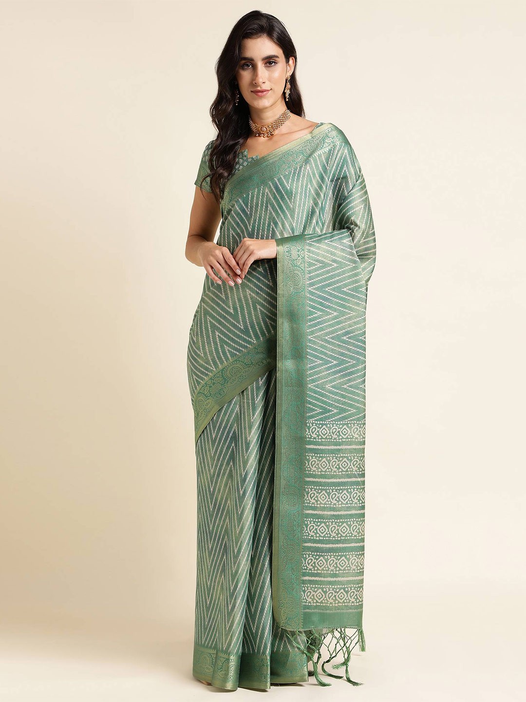 

Mitera Green Geometric Printed Zari Saree