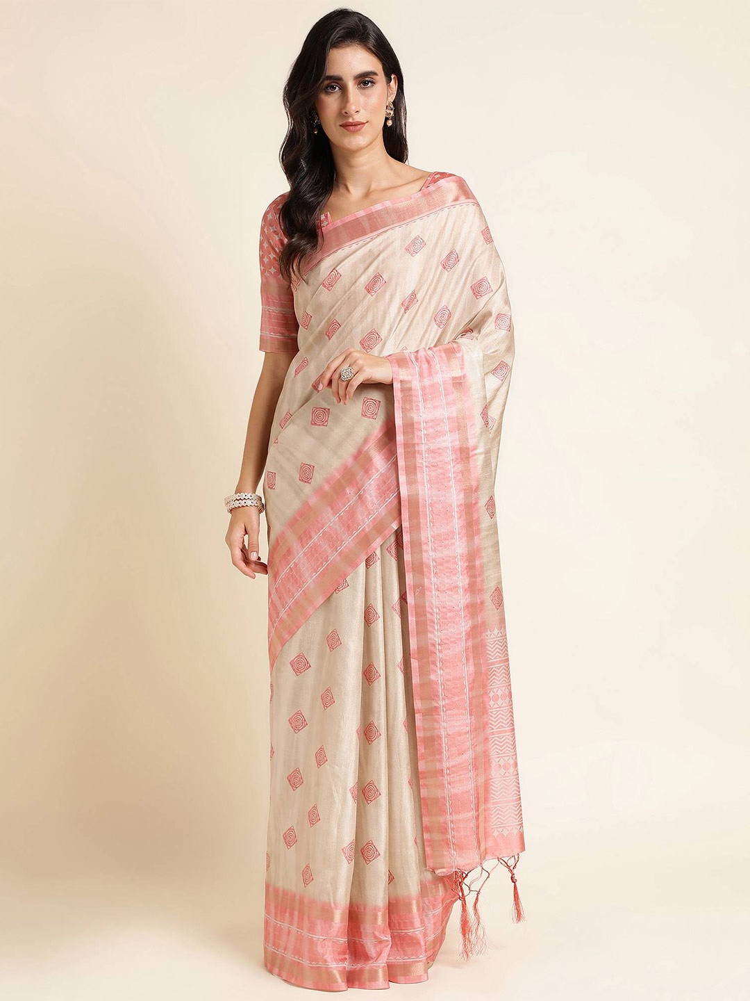 

Mitera Beige & White Geometric Printed Zari Pure Silk Saree