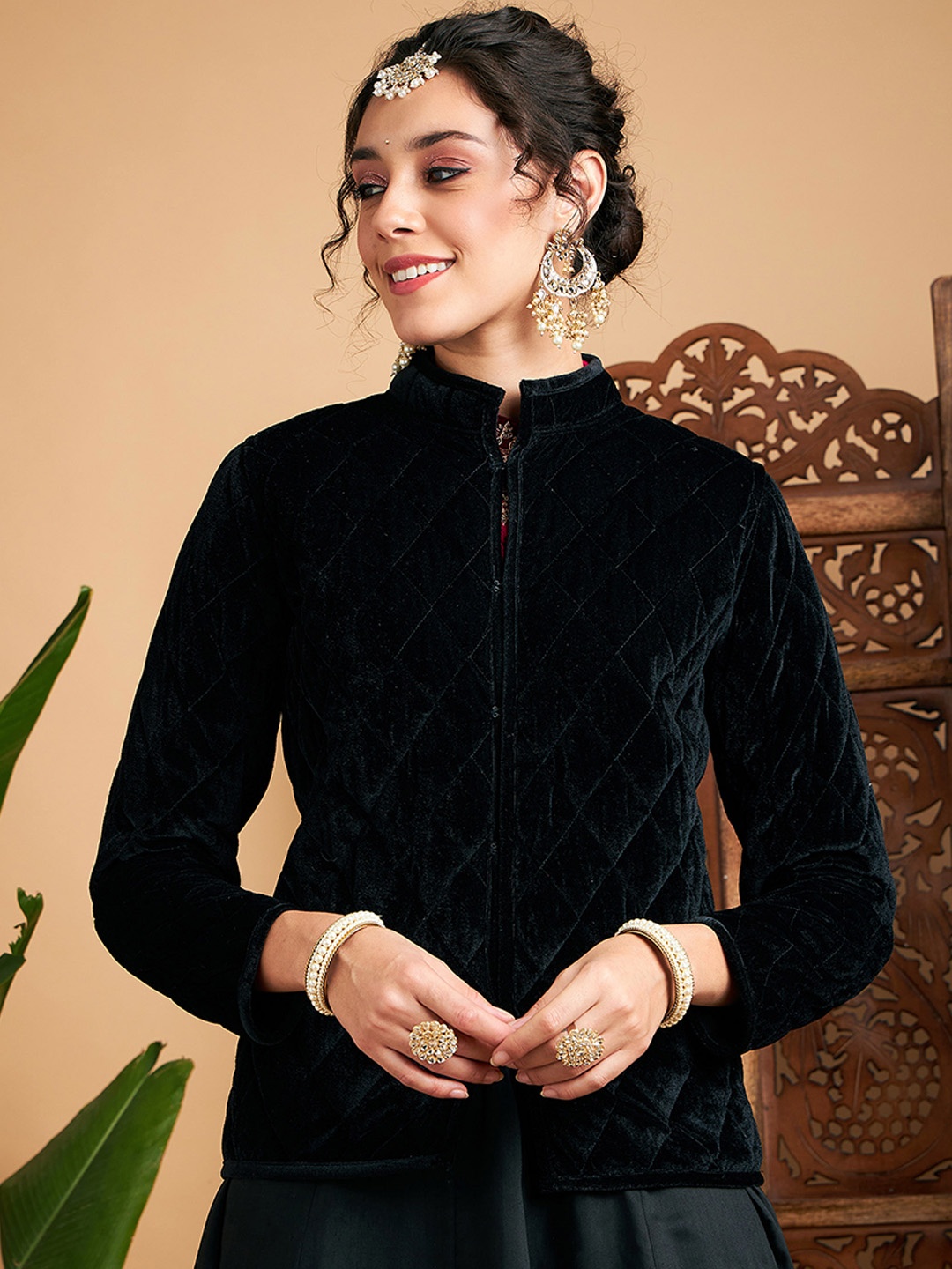 

Shae by SASSAFRAS Black High Neck Quilted Jacket
