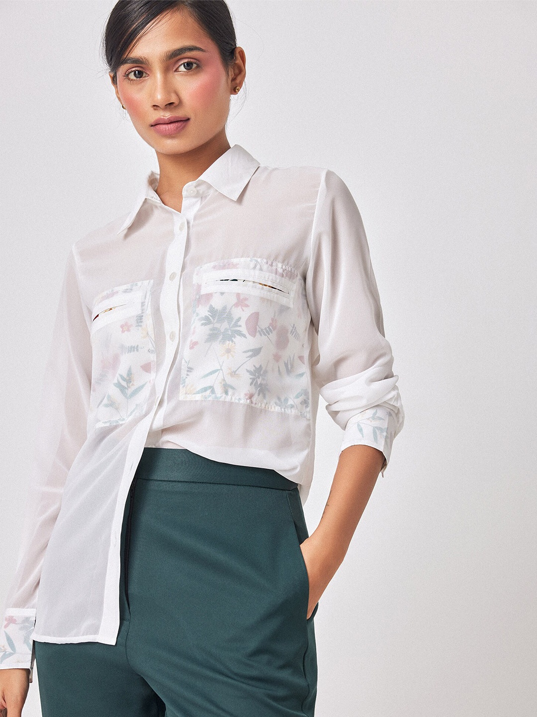 

The Label Life Floral Printed Comfort Georgette Casual Shirt, White