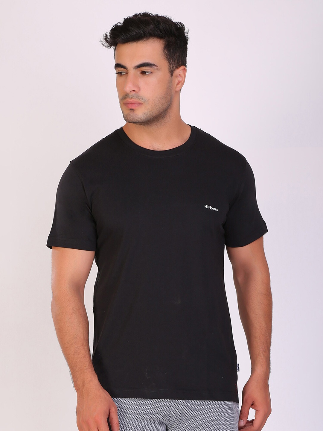 

HiFlyers Round Neck Short Sleeves Cotton T-shirt, Black