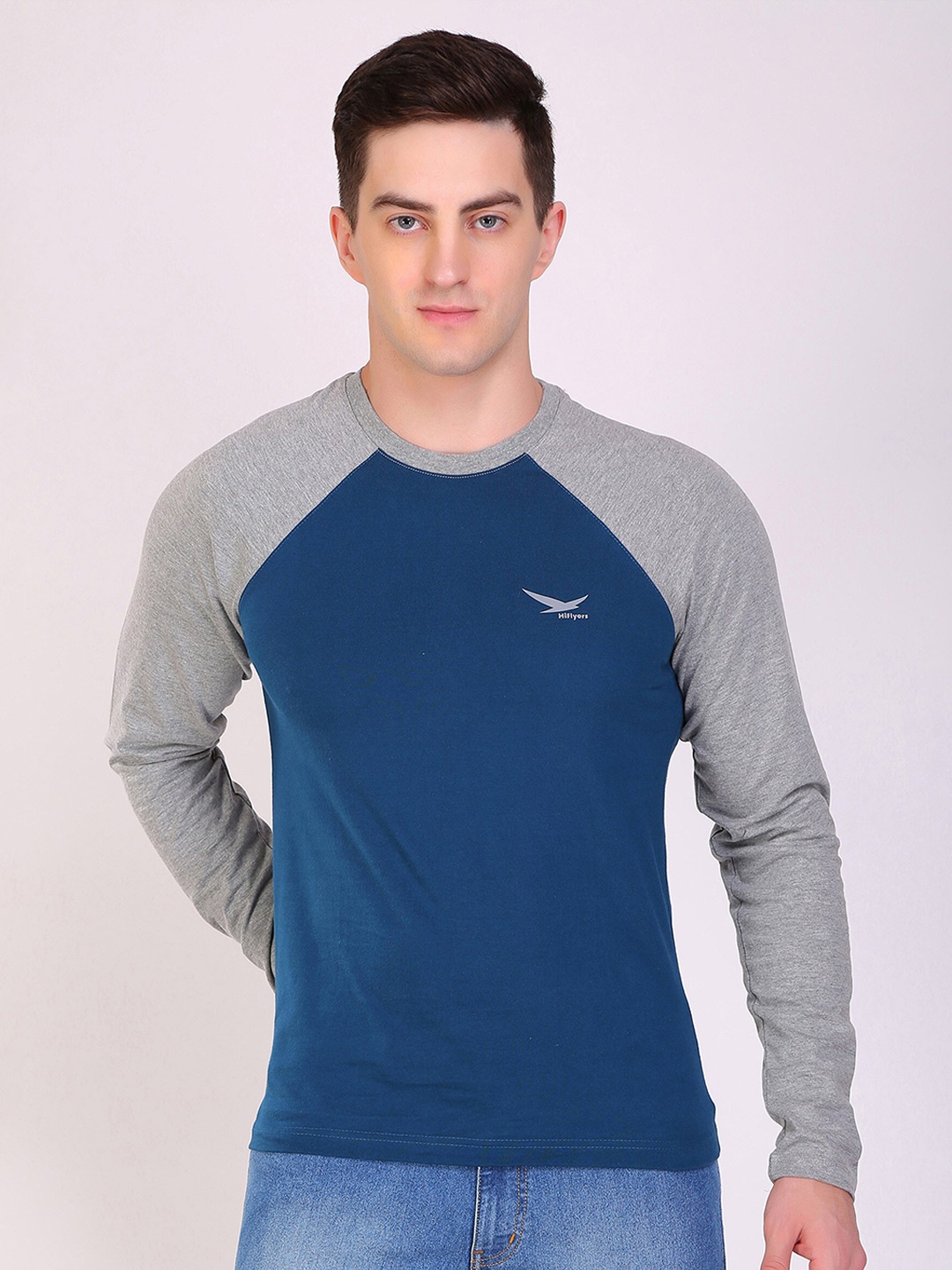 

HiFlyers Colourblocked Cotton Raglan Sleeves T-Shirt, Blue