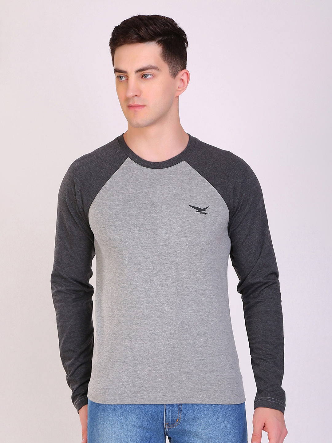 

HiFlyers Round Neck Raglan Sleeves T-shirt, Grey melange