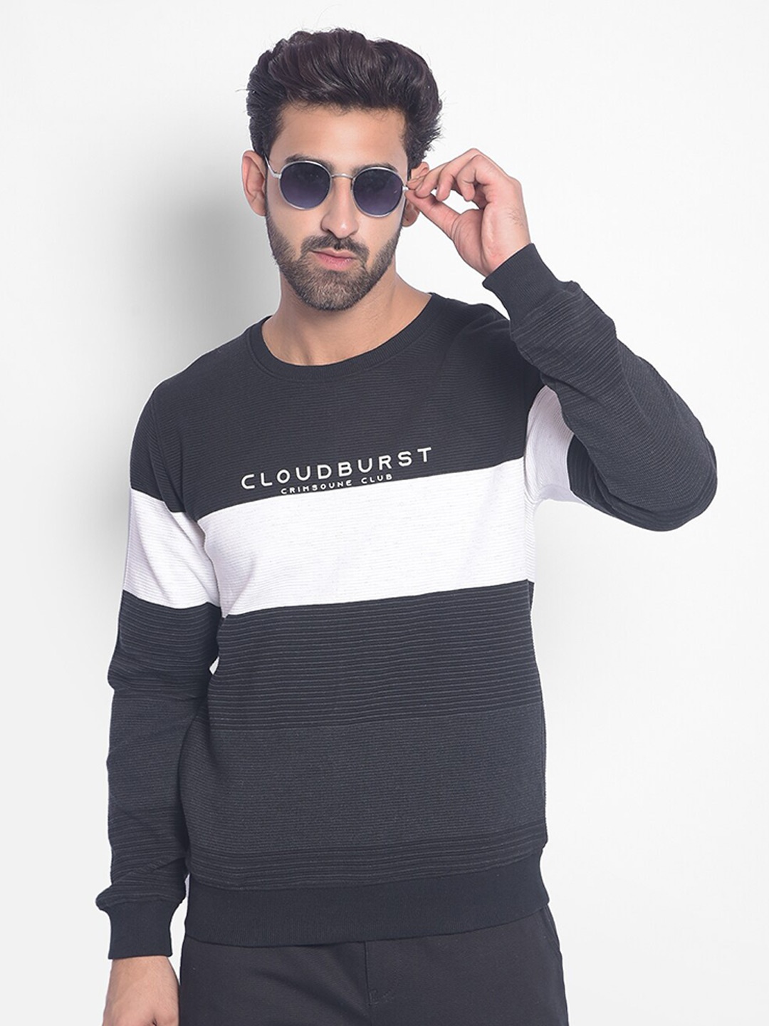 

Crimsoune Club Colourblocked Round Collar Long Sleeve Pullover Sweatshirt, Black