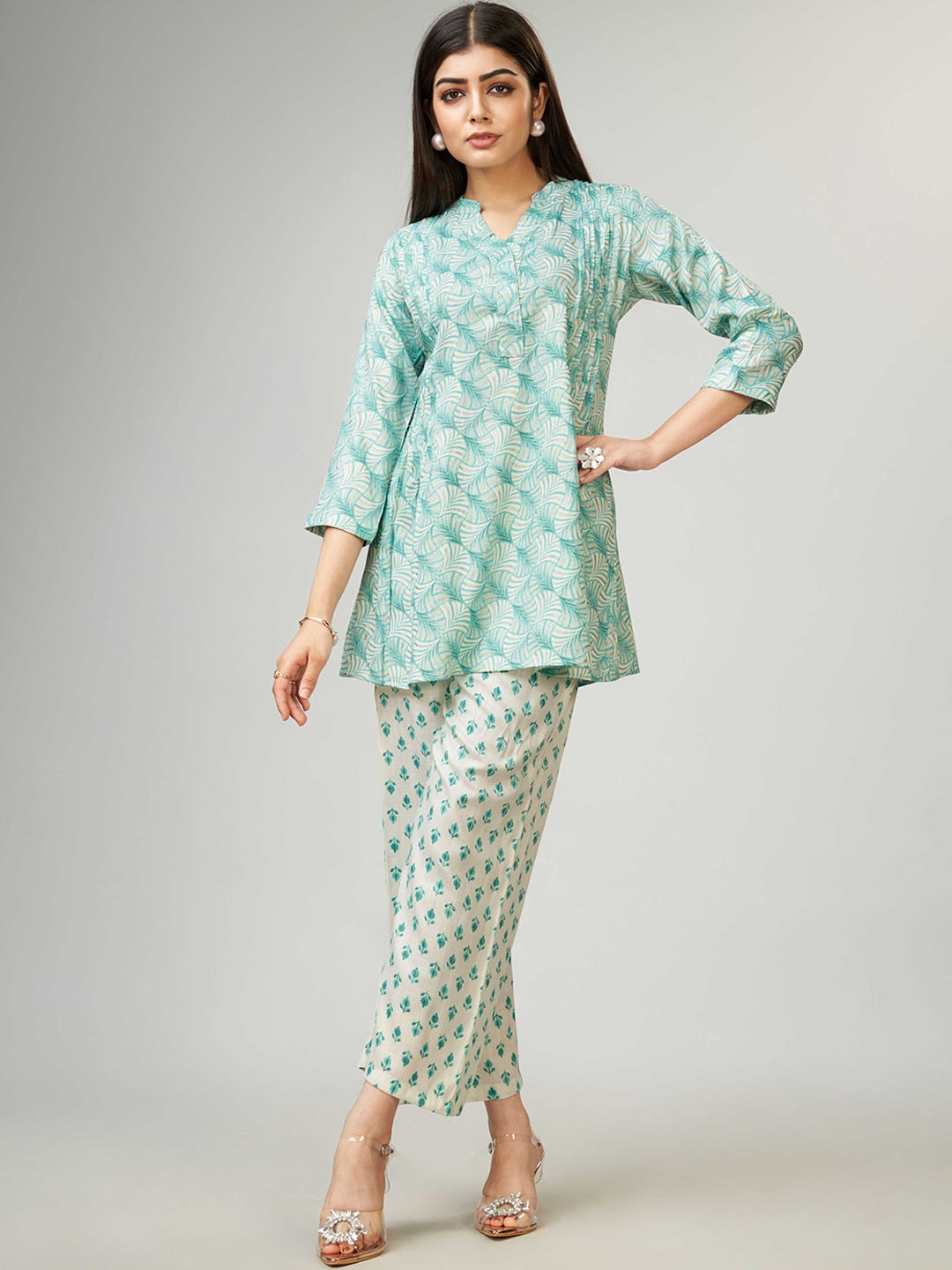 

Panzora Abstract Printed Tunic & Trousers, Turquoise blue